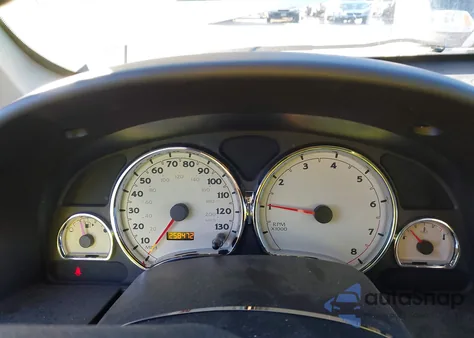 2006 Saturn Vue V6 из США, поврежденный, VIN 5GZCZ53466S895648